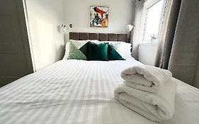 Homely And Deceptively Large City House